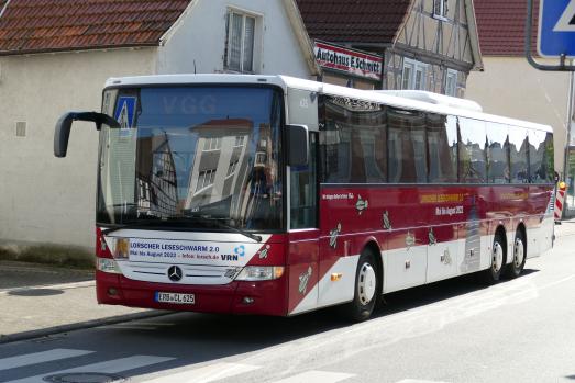 Leseschwarm Bus