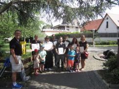 Erster Bienenfutterautomat am Kindergarten St. Nazarius