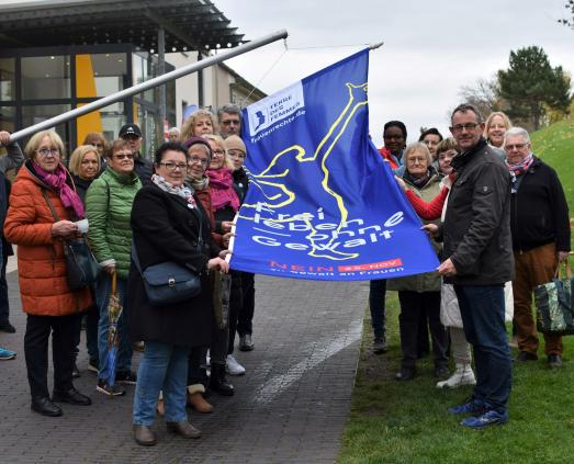 Aktion „Flagge zeigen gegen Gewalt“