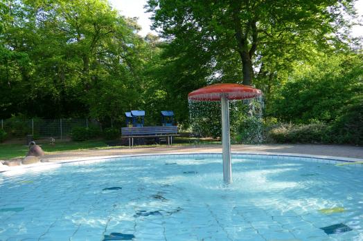 Blick auf das Kleinkinderbecken