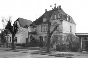 Das noch nicht umgebaute Lorscher Postamt in der Lindenstraße