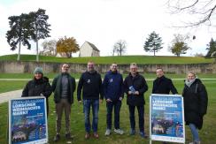     Foto Pressegespräch: Stadt Lorsch v.li.: Jana Lenhart (Kultur- & Tourismusbüro Lorsch), Tobias Kloster (GGEW AG), Armin Kromer (Geschäftsführer Wasserbeschaffungsverband Riedgruppe Ost), Christian Pobloth (Wasserbeschaffungsverband Riedgruppe Ost), Christian Schönung (Bürgermeister der Stadt Lorsch), Torsten Wienold (Vorstand Sparkasse Bensheim), Kim Brunner (Kultur- & Tourismusbüro Lorsch)