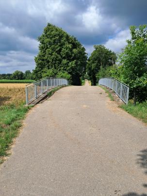 Brücke an der Südlichen Radwegverbindung zwischen Lorsch und Heppenheim