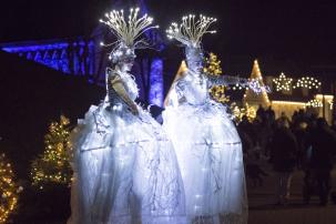 Die Eisprinzessinnen auf dem Weihnachtsmarkt