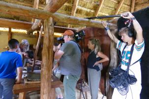 Dreharbeiten im Tabakschuppen