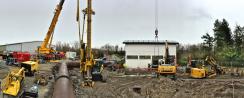 DSV-Arbeiten, Fertigteilbau, Voraushub und Baugrubenrückverankerung gleichzeitig im engen Baufeld