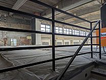 Ebene 2, Bühnenaufgang