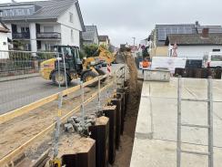 Restverfüllung des engen Arbeitsraumes nach dem Ziehen der Anker